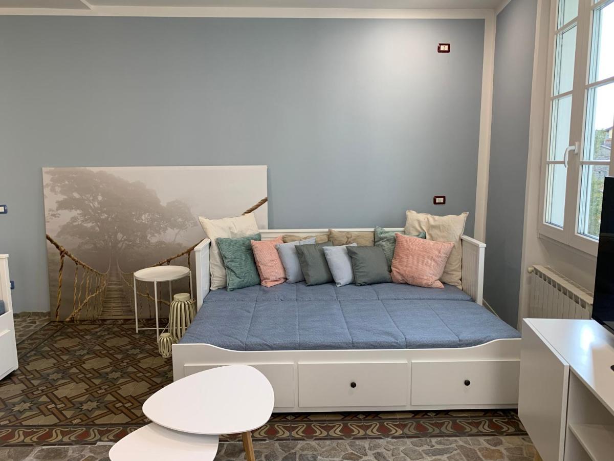 Apartamento La Dolce Vita Intra Exterior foto