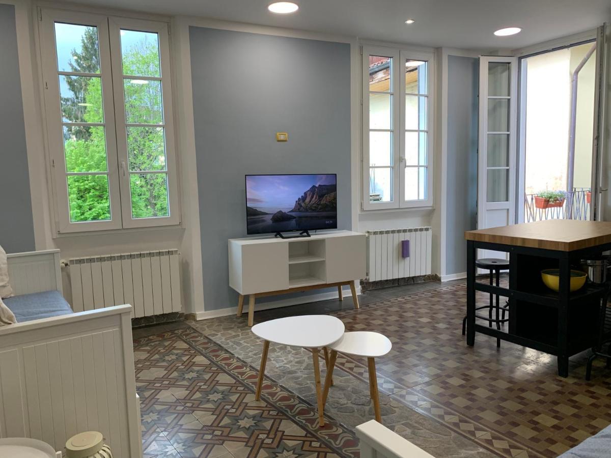 Apartamento La Dolce Vita Intra Exterior foto